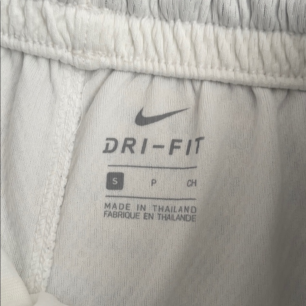Nike Dri-Fit Shorts - Picture 2 of 3